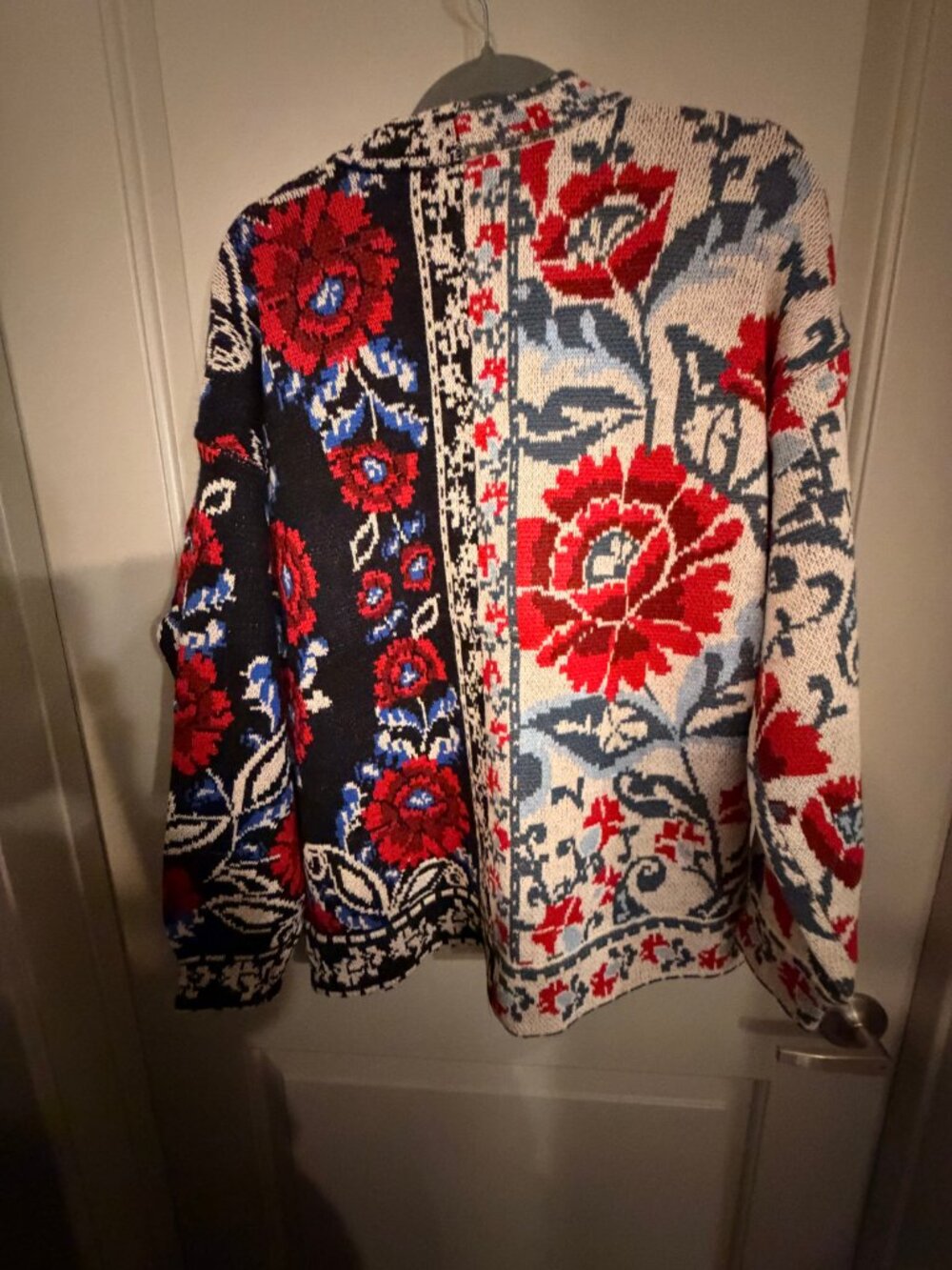 NWT Farm Rio Mixed Valentina Black Floral Knit Cardigan M - Picture 7 of 7